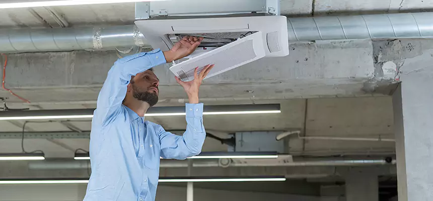 Our Air Duct Dust Cleaning Services in Oakleaf Plantation, FL